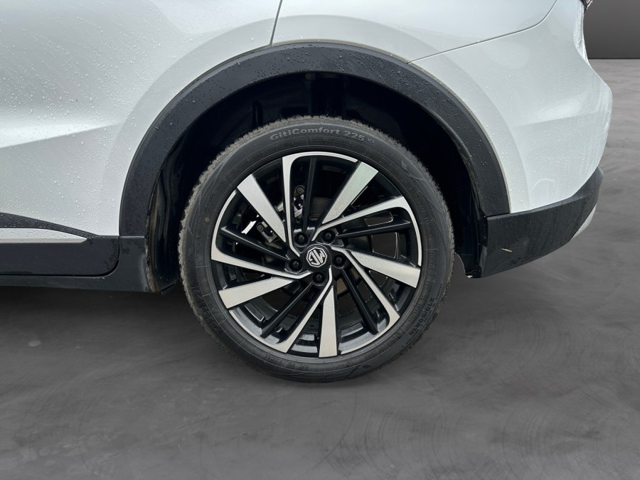 MG d'occasion ZS 1.5 HYBRID+ 197 LUXURY de 2025 Salon de Provence