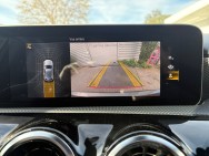 MERCEDES d'occasion CLASSE A A180 D STYLE LINE 7G-DCT de 2018 Salon