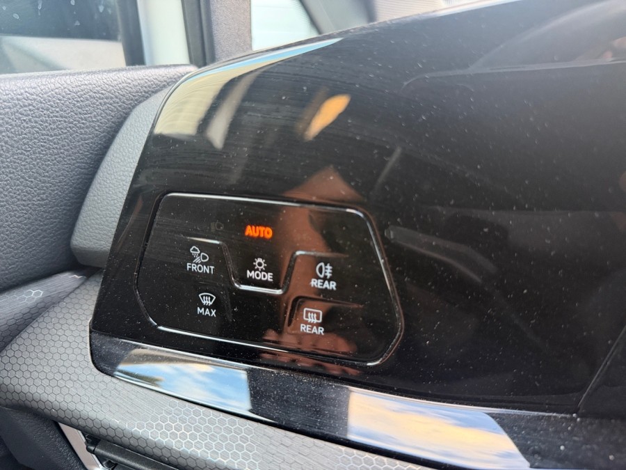 VOLKSWAGEN d'occasion GOLF 1.4 E-HYBRID OPF 245 GTE DSG de 2021 Salon