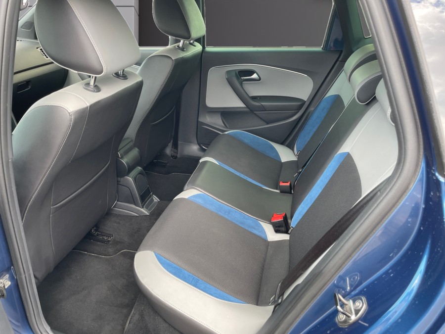 VOLKSWAGEN d'occasion POLO 1.4 TSI 150 BLUE GT de 2017 Royan (17)﻿