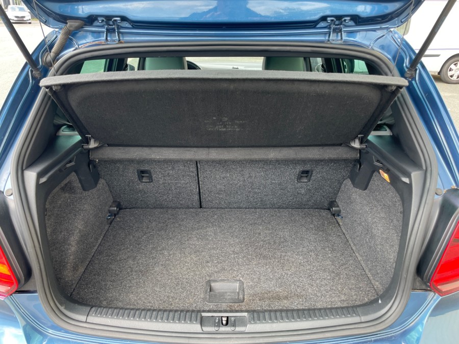 VOLKSWAGEN d'occasion POLO 1.4 TSI 150 BLUE GT de 2017 Royan (17)﻿