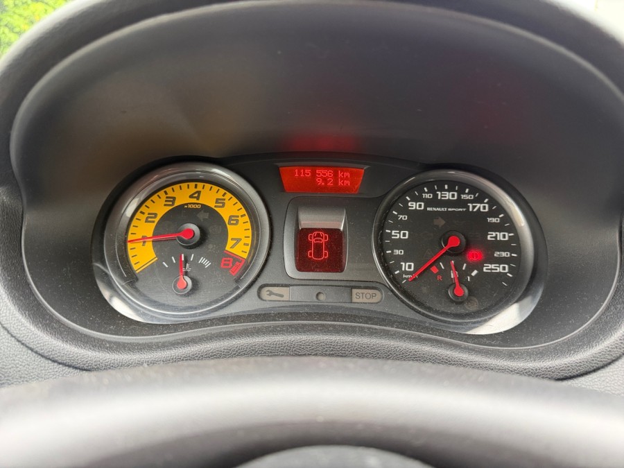 RENAULT d'occasion CLIO RENAULT SPORT CUP 2.0 16V de 2010 Saint