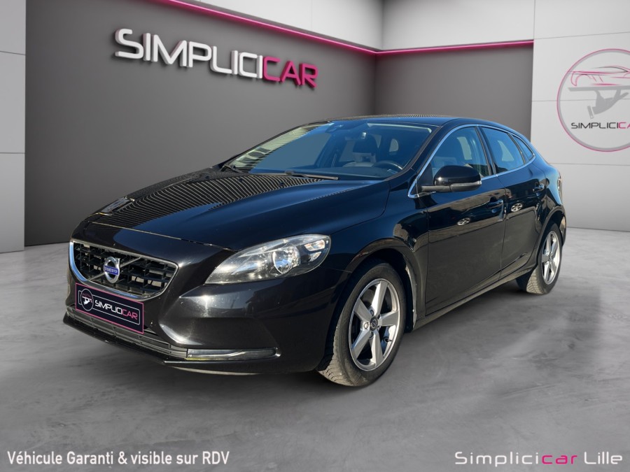 VOLVO d'occasion V40 D2 de 2015 Lille La Madeleine (59)﻿
