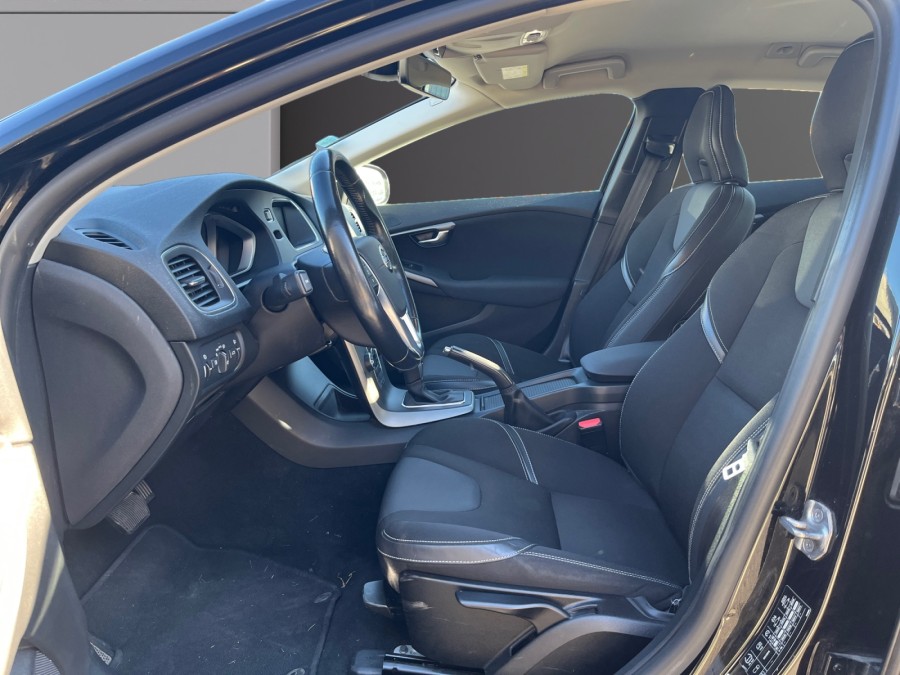 VOLVO d'occasion V40 D2 de 2015 Lille La Madeleine (59)﻿