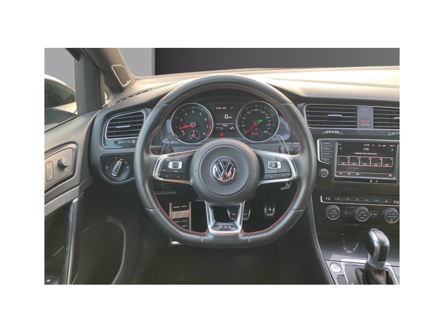 VOLKSWAGEN d'occasion GOLF 2.0 TSI 220 GTI DSG de 2016 Troyes (10)﻿