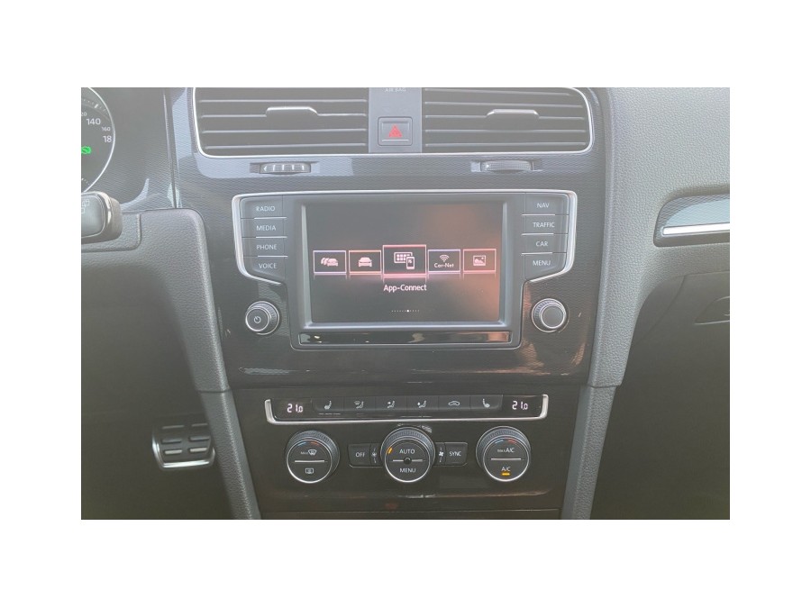 VOLKSWAGEN d'occasion GOLF 2.0 TSI 220 GTI DSG de 2016 Troyes (10)﻿