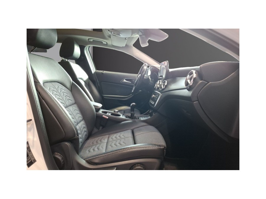 MERCEDES d'occasion CLASSE GLA GLA 180 Inspiration de 2019 Villepinte
