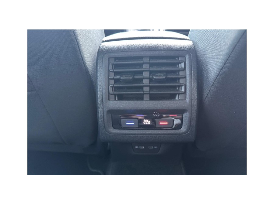 VOLKSWAGEN d'occasion GOLF 2.0 TDI 115 de 2021 Troyes (10)﻿