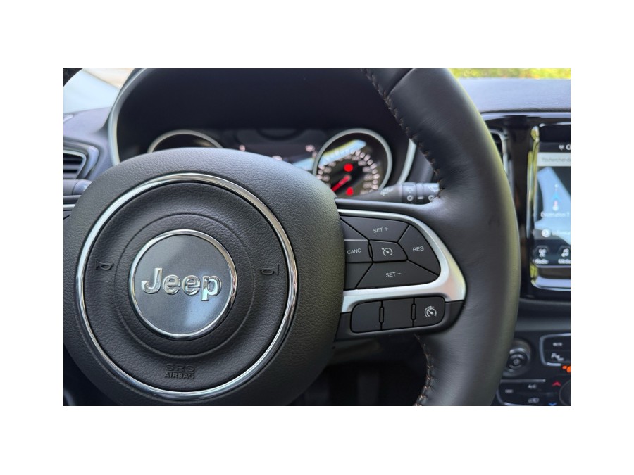 JEEP d'occasion COMPASS 1.4 MULTI AIR 140 SPORT 4X2 de 2018 Salon de