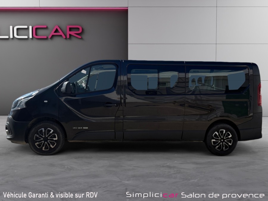 RENAULT d'occasion TRAFIC COMBI L2 1.6 DCI 125 LIFE de 2017 Salon de