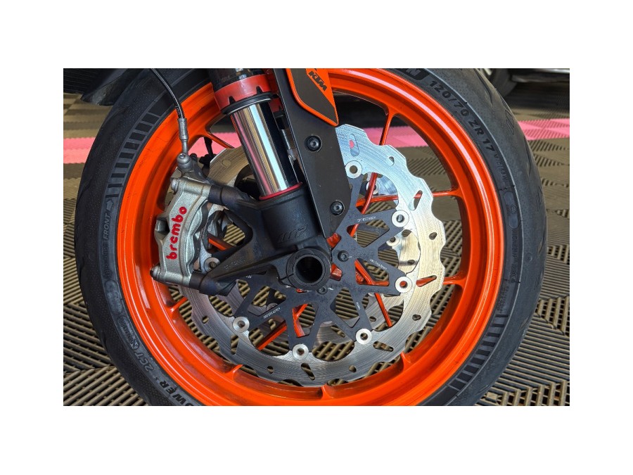 KTM d'occasion 890DUKE R 890DUKE R de 2021 Salon de Provence (13)﻿