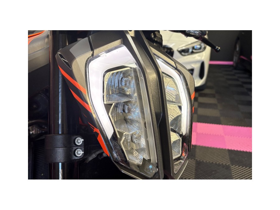 KTM d'occasion 890DUKE R 890DUKE R de 2021 Salon de Provence (13)﻿