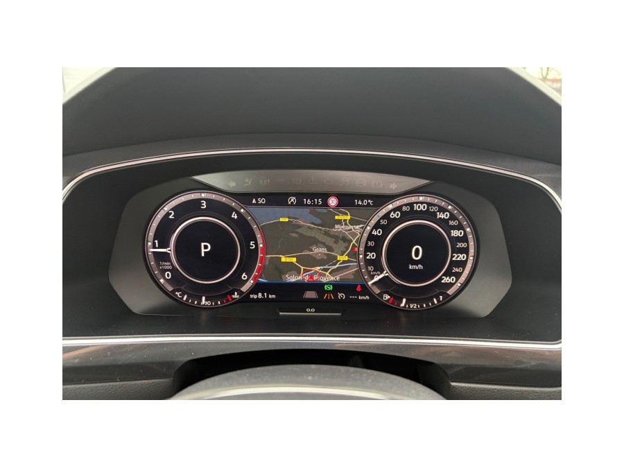 VOLKSWAGEN d'occasion TIGUAN 2.0 TDI 150 4X2 DSG PH2 de 2017 Salon de