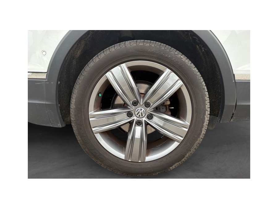 VOLKSWAGEN d'occasion TIGUAN 2.0 TDI 150 4X2 DSG PH2 de 2017 Salon de
