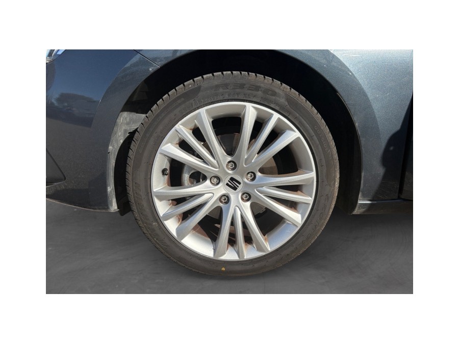 SEAT d'occasion LEON 2.0 TDI 115 de 2021 Salon de Provence (13)﻿