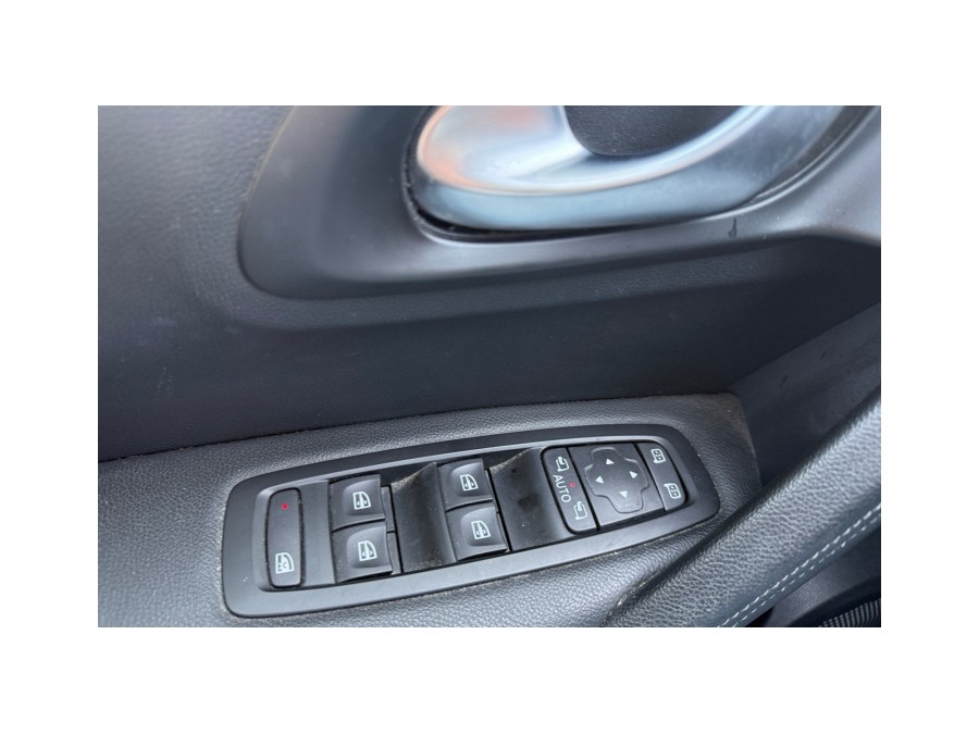 RENAULT d'occasion KADJAR 1.5 BLUE DCI 115 LIFE de 2019 Salon de