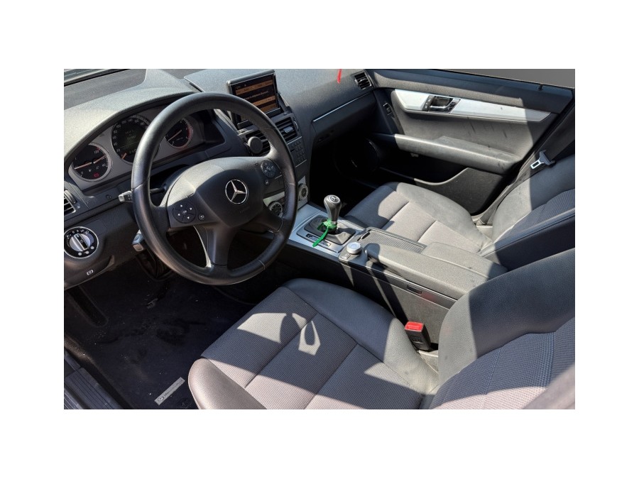 MERCEDES d'occasion CLASSE C C350 CDI ELEGANCE 4MATIC de 2008 Salon