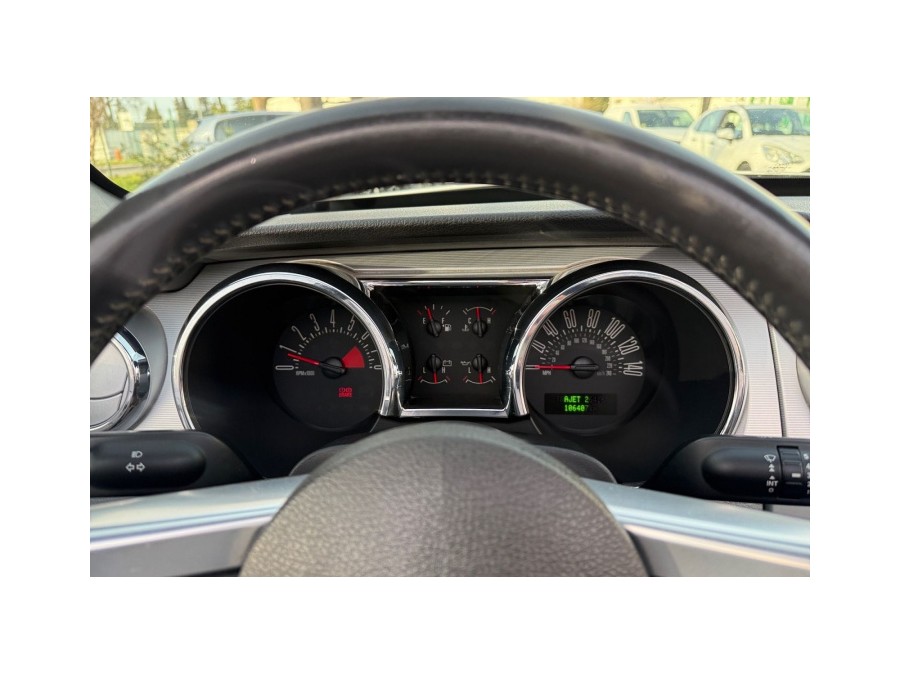 FORD d'occasion MUSTANG 2.3 ECOBOOST CONVERTIBLE de 2007 Salon de