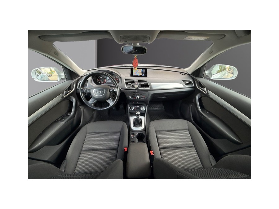 AUDI d'occasion Q3 2.0 TDI 140 ATTRACTION de 2014 Salon de Provence