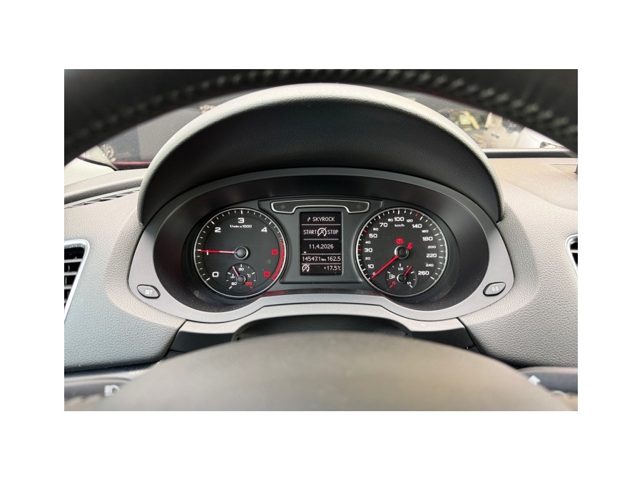 AUDI d'occasion Q3 2.0 TDI 140 ATTRACTION de 2014 Salon de Provence