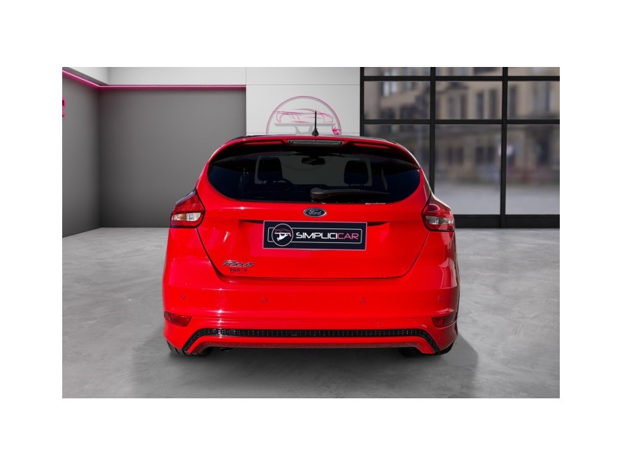 FORD d'occasion FOCUS SW 1.5 TDCI 120 ST LINE POWERSHIFT de 2017