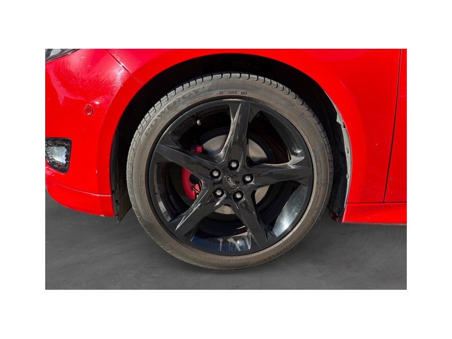 FORD d'occasion FOCUS SW 1.5 TDCI 120 ST LINE POWERSHIFT de 2017