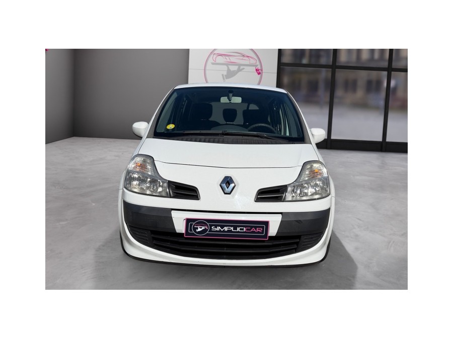 RENAULT d'occasion MODUS GRAND TCE 100 TECH RUN de 2009 Salon de