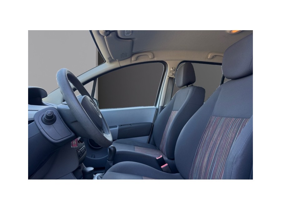 RENAULT d'occasion MODUS GRAND TCE 100 TECH RUN de 2009 Salon de