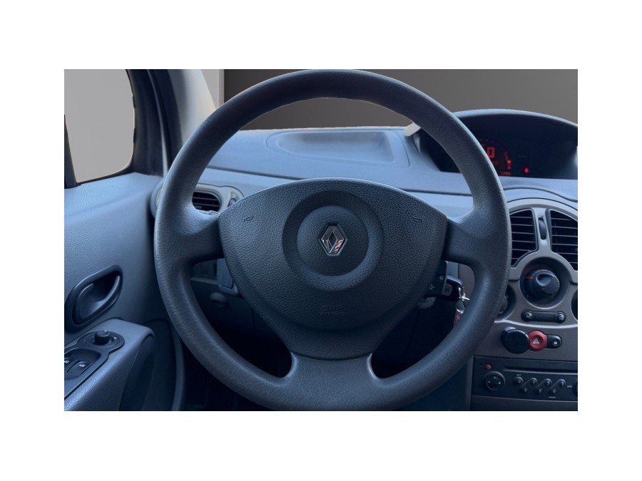 RENAULT d'occasion MODUS GRAND TCE 100 TECH RUN de 2009 Salon de