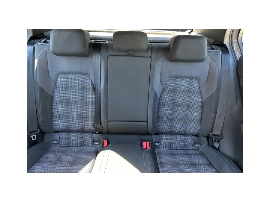 VOLKSWAGEN d'occasion GOLF 1.4 E-HYBRID OPF 245 GTE DSG de 2022 Salon