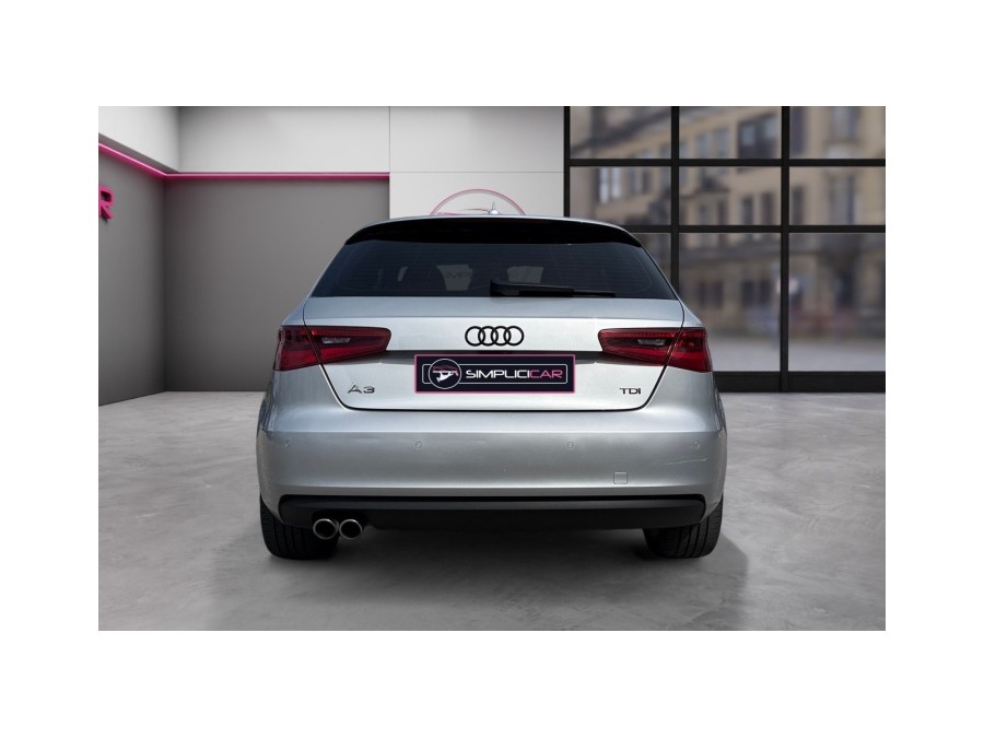 AUDI d'occasion A3 2.0 TDI 150 ATTRACTION S TRONIC de 2013 Salon de