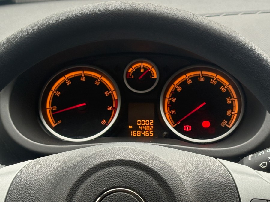 OPEL d'occasion CORSA 1.4 TWINPORT 100 GRAPHITE de 2012 Méry Sur Oise