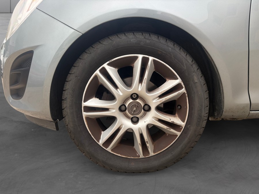 OPEL d'occasion CORSA 1.4 TWINPORT 100 GRAPHITE de 2012 Méry Sur Oise