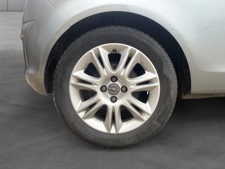 OPEL d'occasion CORSA 1.4 TWINPORT 100 GRAPHITE de 2012 Méry Sur Oise