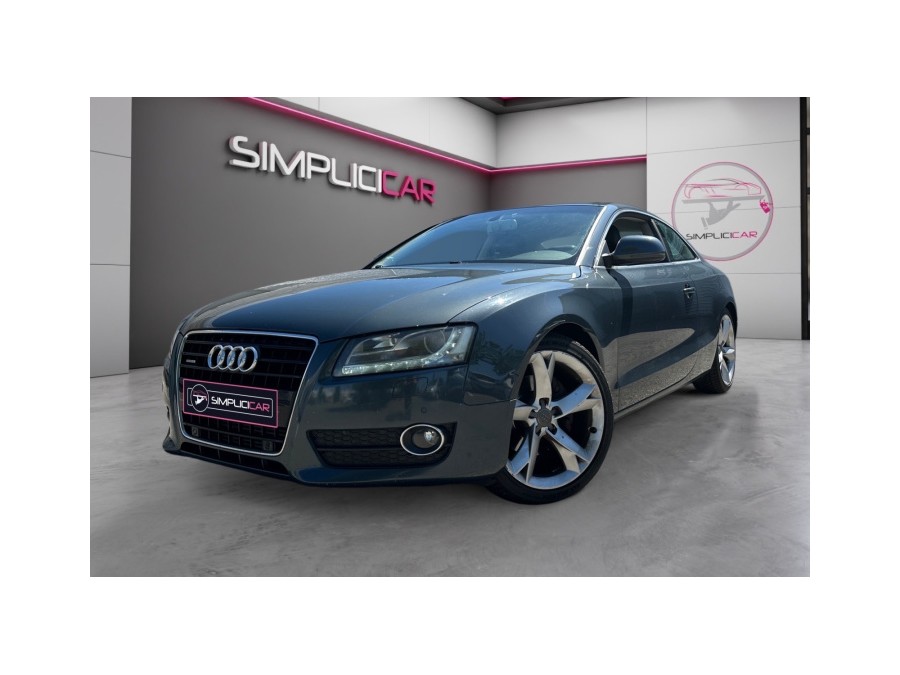 AUDI d'occasion A5 3.0 V6 TDI AMBIENTE QUATTRO de 2008 Salon de
