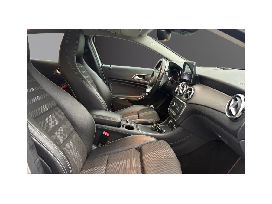 MERCEDES d'occasion CLASSE GLA GLA 200 D STARLIGHT EDITION de 2018