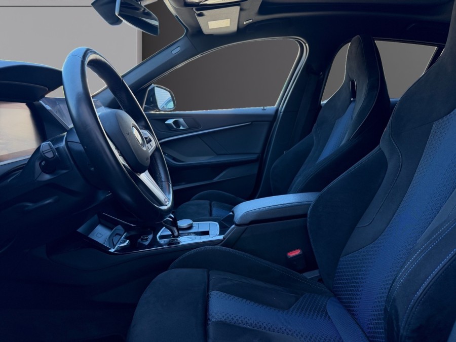 BMW d'occasion SERIE 118I 136 BUSINESS DESIGN DKG de 2024 Salon de