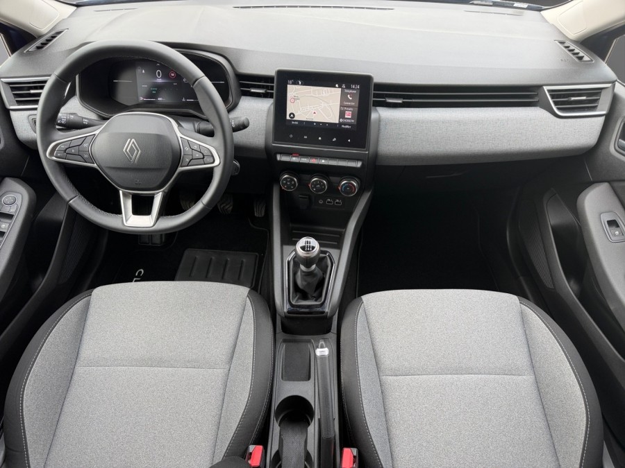 RENAULT d'occasion CLIO 1.5 DCI 100 GENERATION de 2025 Salon de