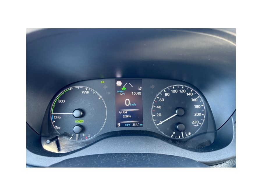 TOYOTA d'occasion YARIS 116H ACTIVE de 2023 Salon de Provence (13)﻿