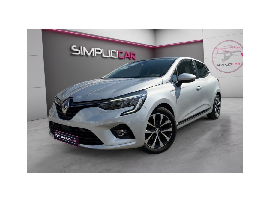 RENAULT d'occasion CLIO 1.0 TCE 90 TECHNO de 2022 Salon de Provence