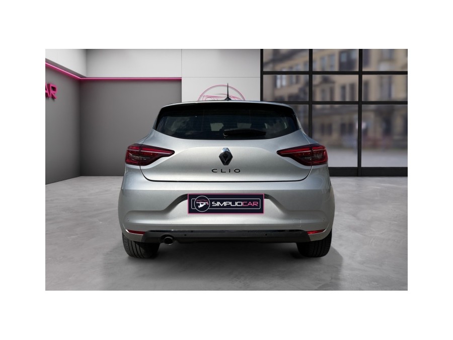 RENAULT d'occasion CLIO 1.0 TCE 90 TECHNO de 2022 Salon de Provence