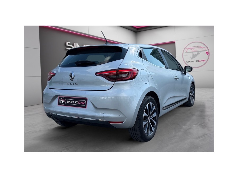 RENAULT d'occasion CLIO 1.0 TCE 90 TECHNO de 2022 Salon de Provence