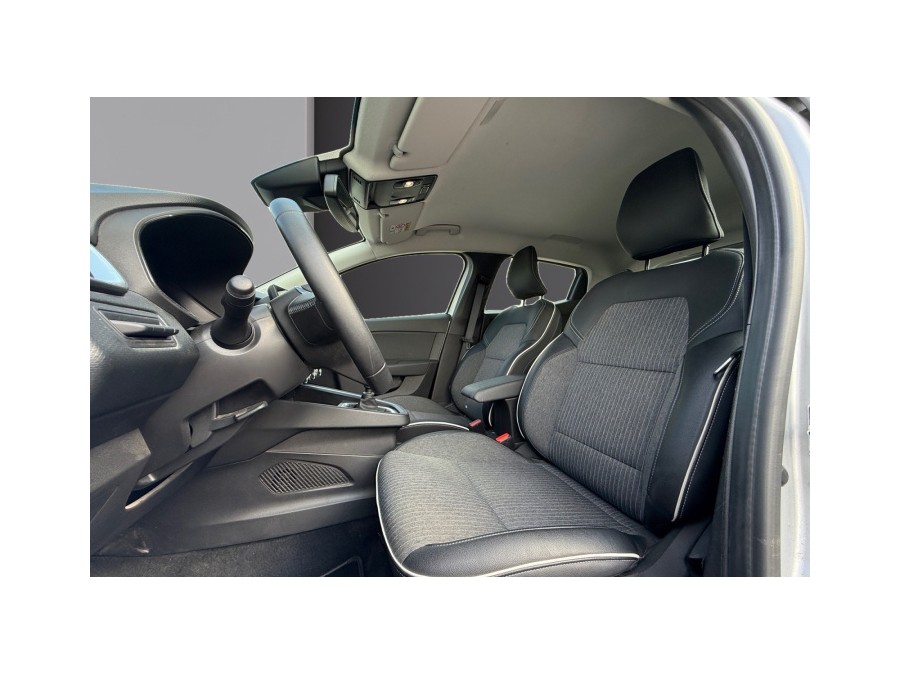 RENAULT d'occasion CLIO 1.0 TCE 90 TECHNO de 2022 Salon de Provence