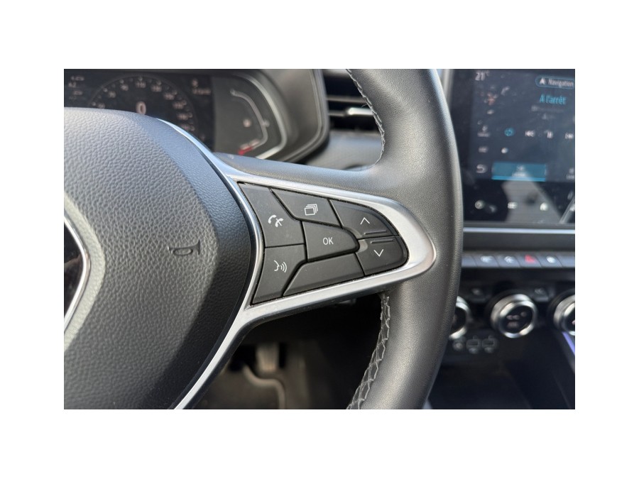 RENAULT d'occasion CLIO 1.0 TCE 90 TECHNO de 2022 Salon de Provence