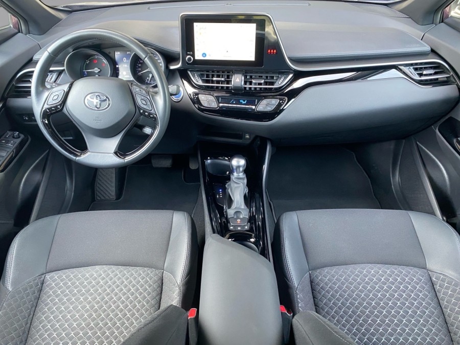 TOYOTA d'occasion C-HR 2.0 184H DESIGN ULTIMATE de 2023 Troyes (10)﻿