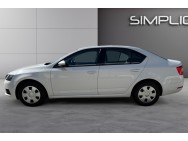 SKODA d'occasion OCTAVIA 1.0 TSI 116 DRIVE de 2017 Salon de Provence