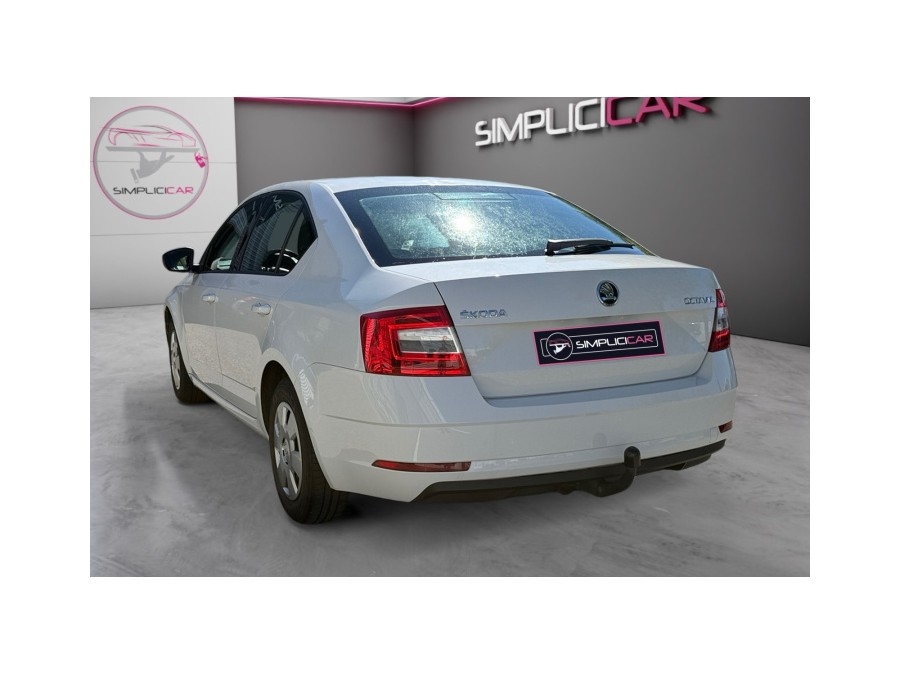 SKODA d'occasion OCTAVIA 1.0 TSI 116 DRIVE de 2017 Salon de Provence