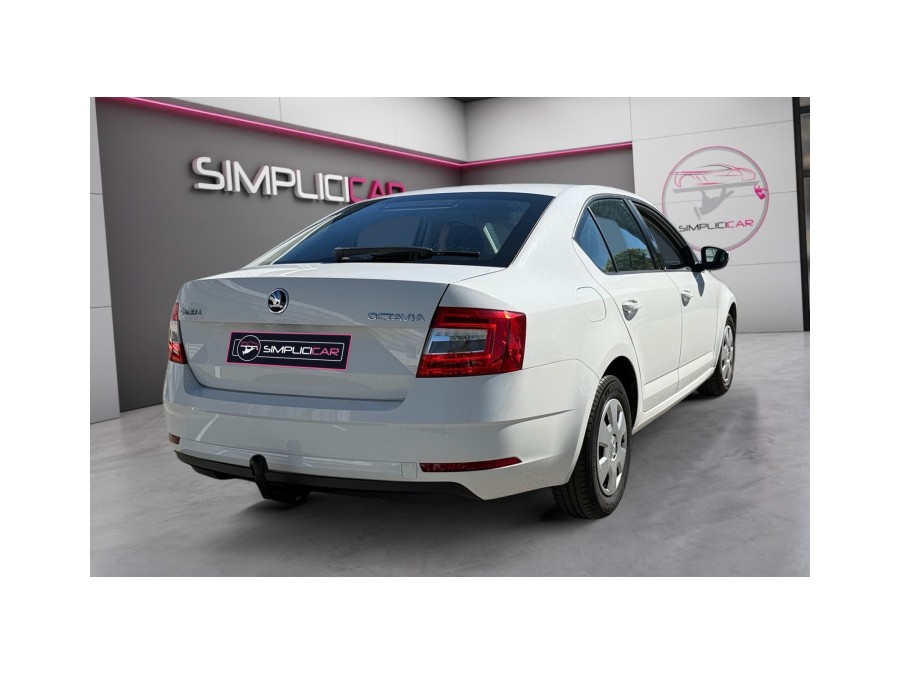 SKODA d'occasion OCTAVIA 1.0 TSI 116 DRIVE de 2017 Salon de Provence