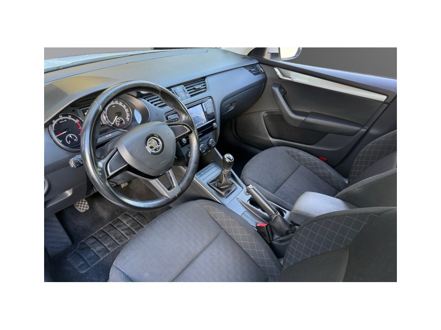 SKODA d'occasion OCTAVIA 1.0 TSI 116 DRIVE de 2017 Salon de Provence