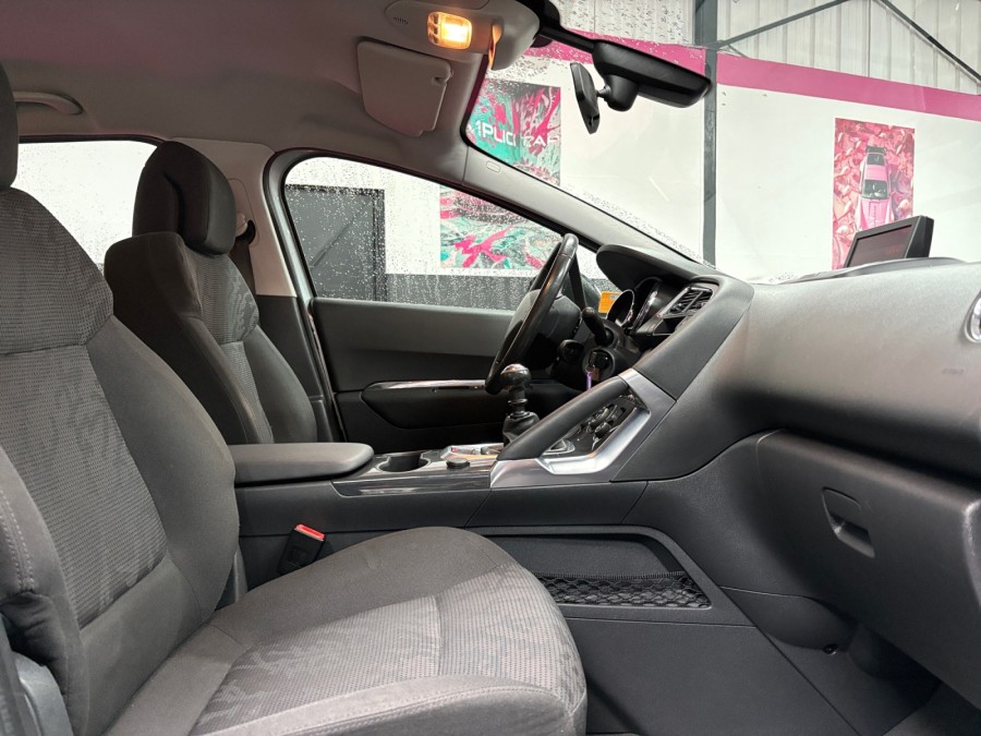 PEUGEOT d'occasion 3008 1.6 HDI 16V 112 ACCESS de 2012 Brest (29)﻿
